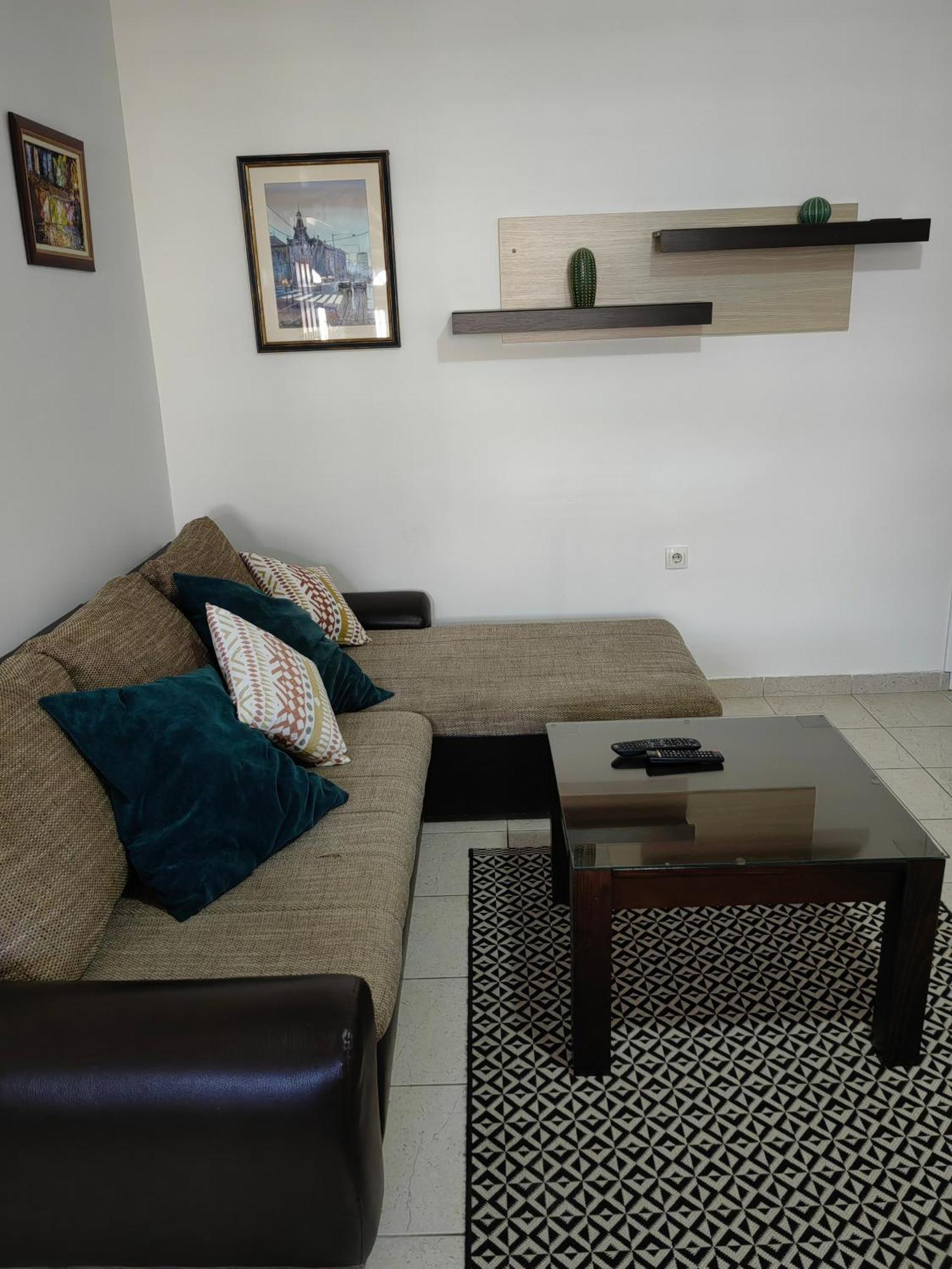 Orient Apartman Sremska Kamenica ภายนอก รูปภาพ