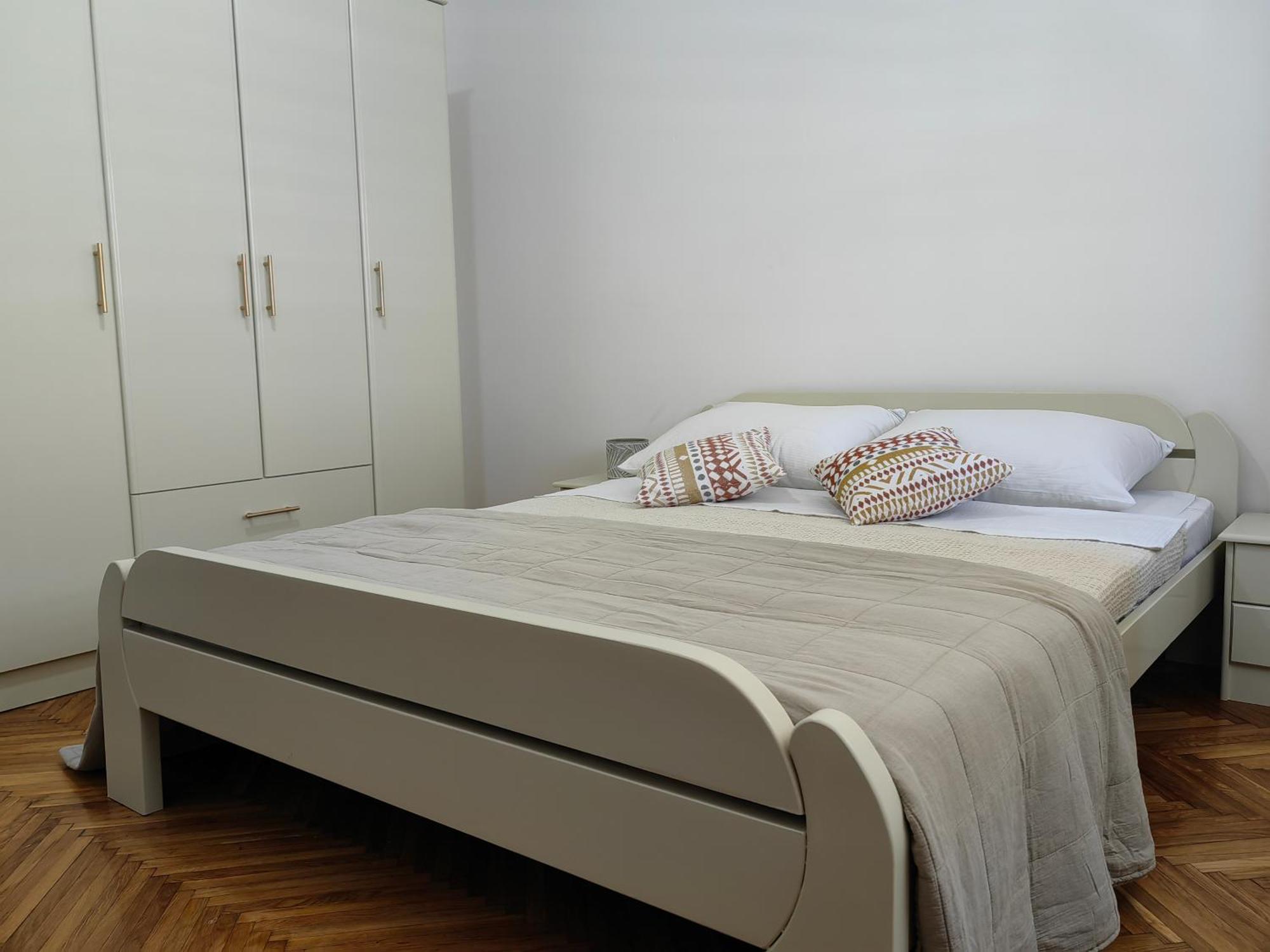 Orient Apartman Sremska Kamenica ภายนอก รูปภาพ