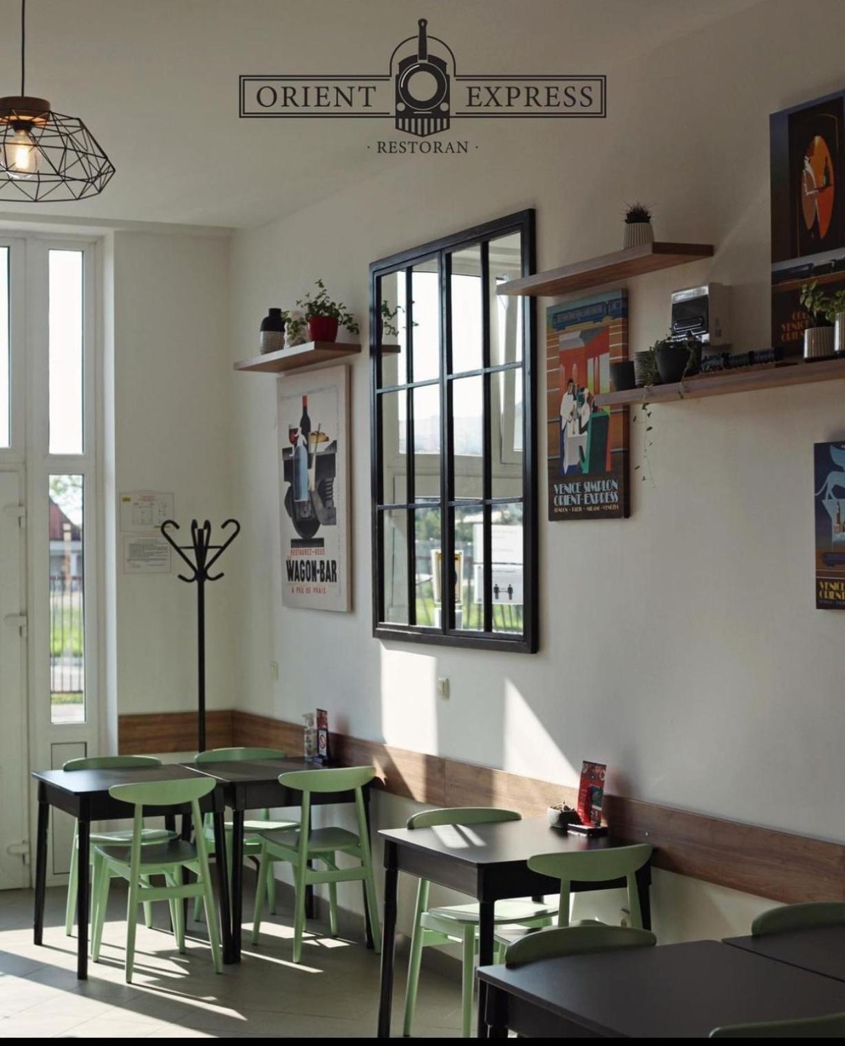 Orient Apartman Sremska Kamenica ภายนอก รูปภาพ